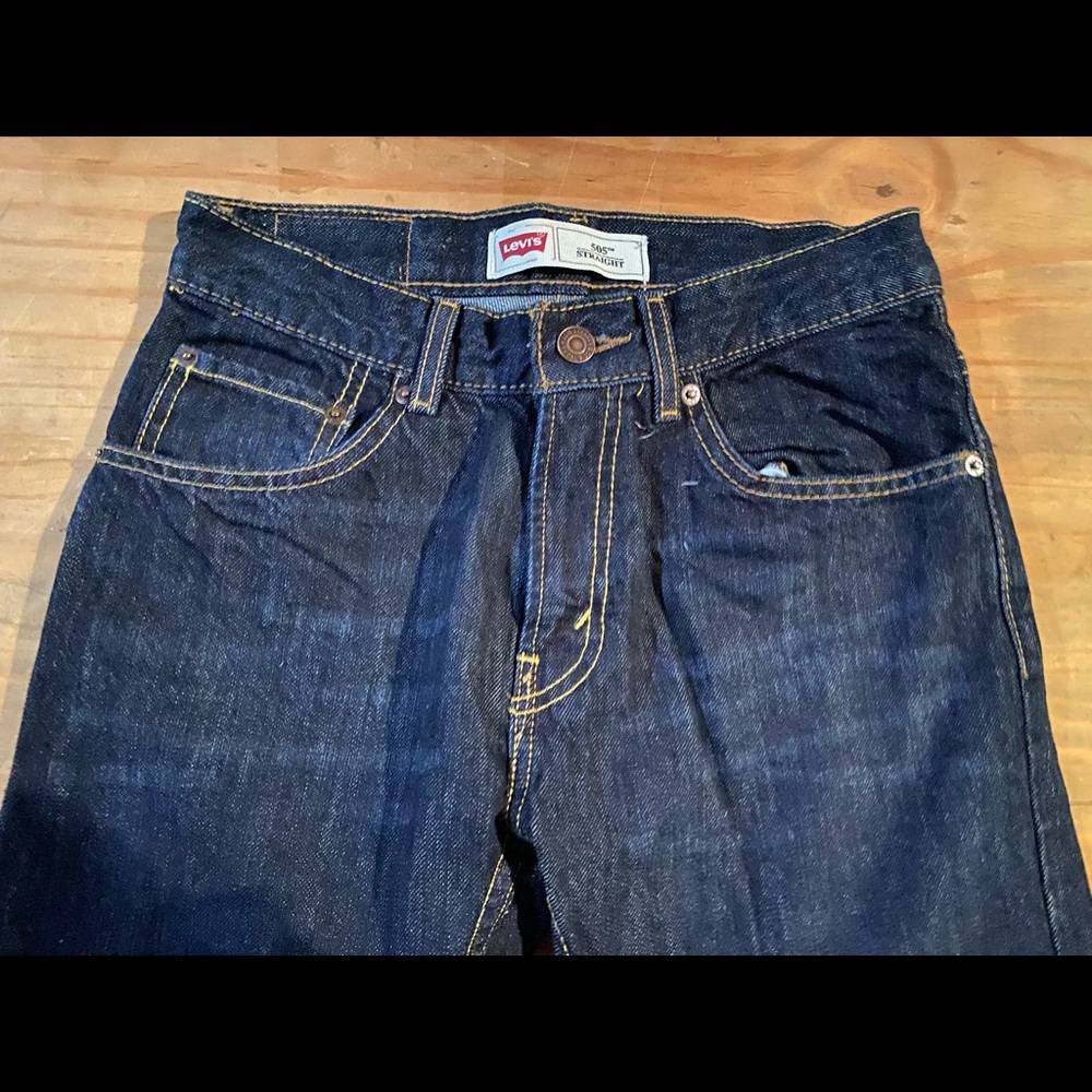 Like New Levi Jean